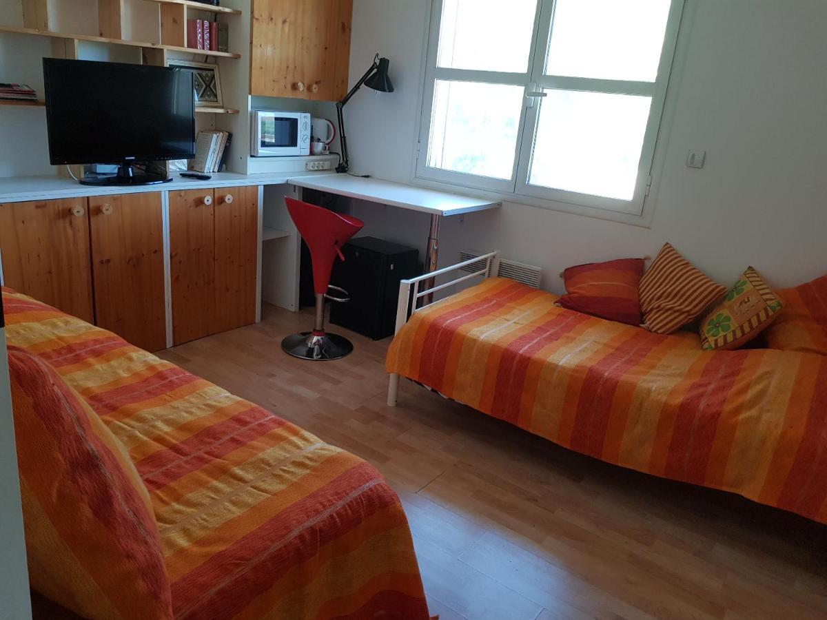 La Croisee Des Chemins Bed & Breakfast Calvisson Exterior foto