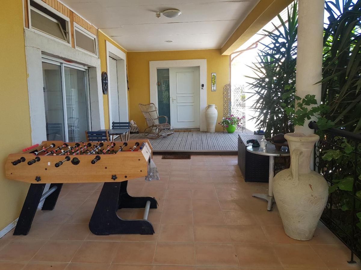 La Croisee Des Chemins Bed & Breakfast Calvisson Exterior foto